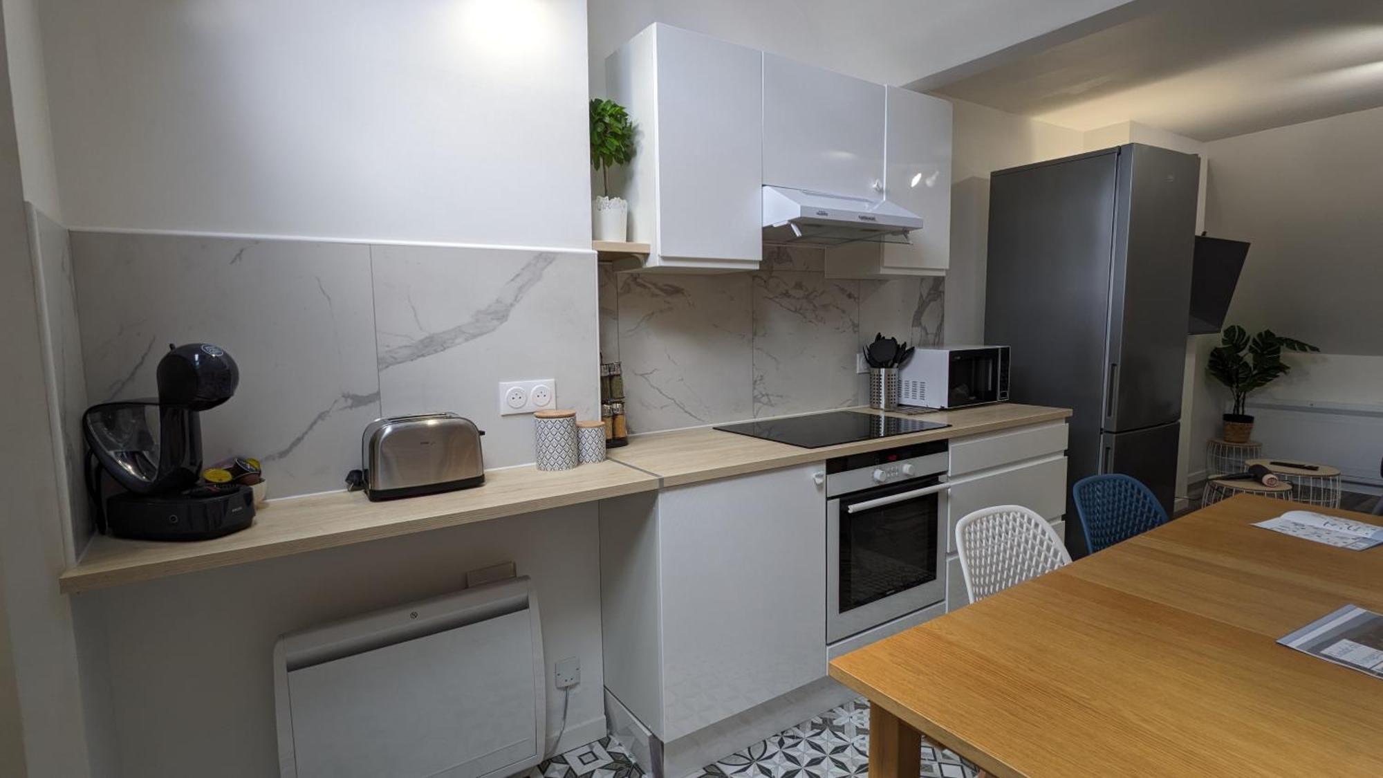 3 Appartements Premium Au Pied De La Cathedrale - Hypercentre سين الغرفة الصورة