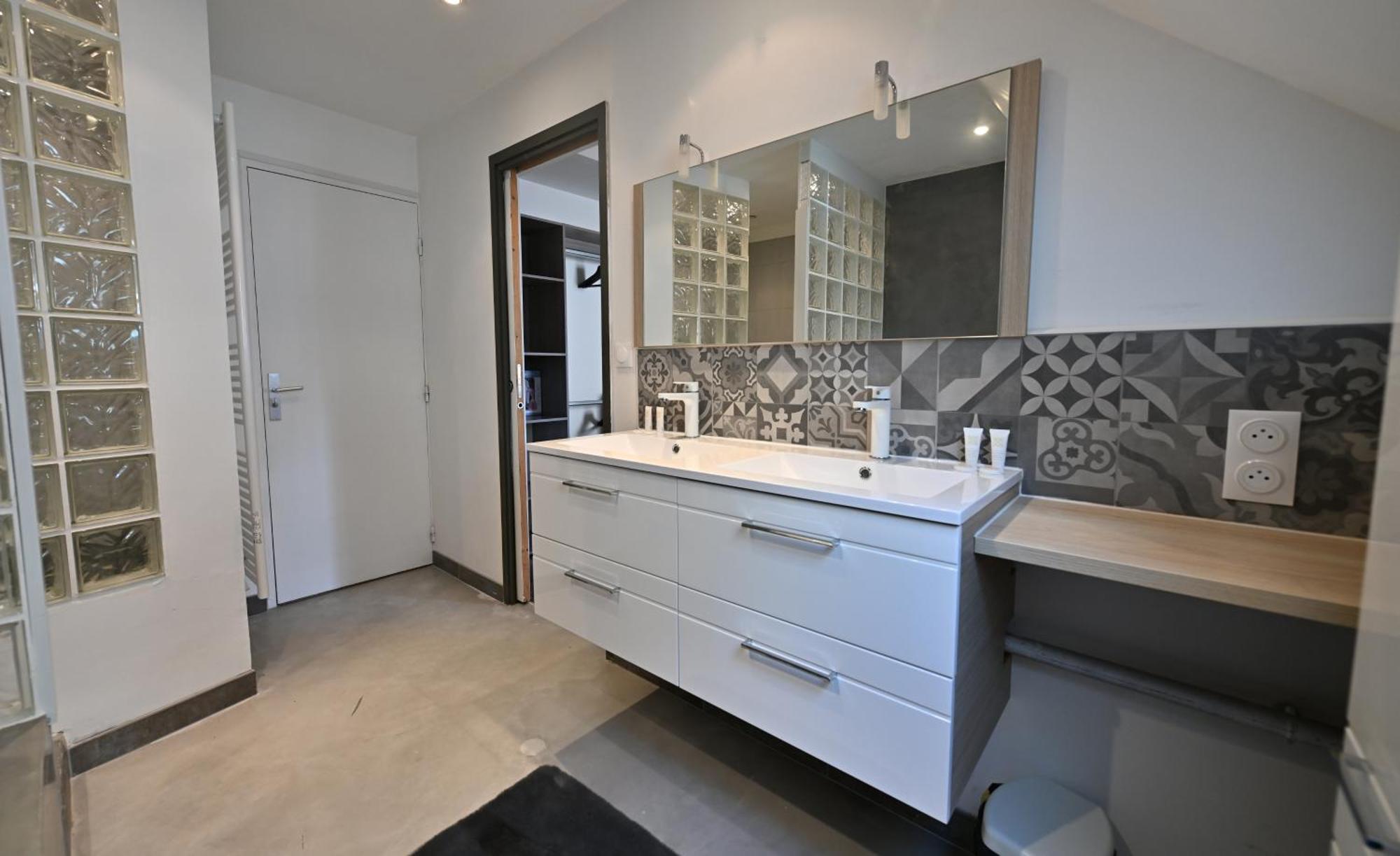 3 Appartements Premium Au Pied De La Cathedrale - Hypercentre سين الغرفة الصورة