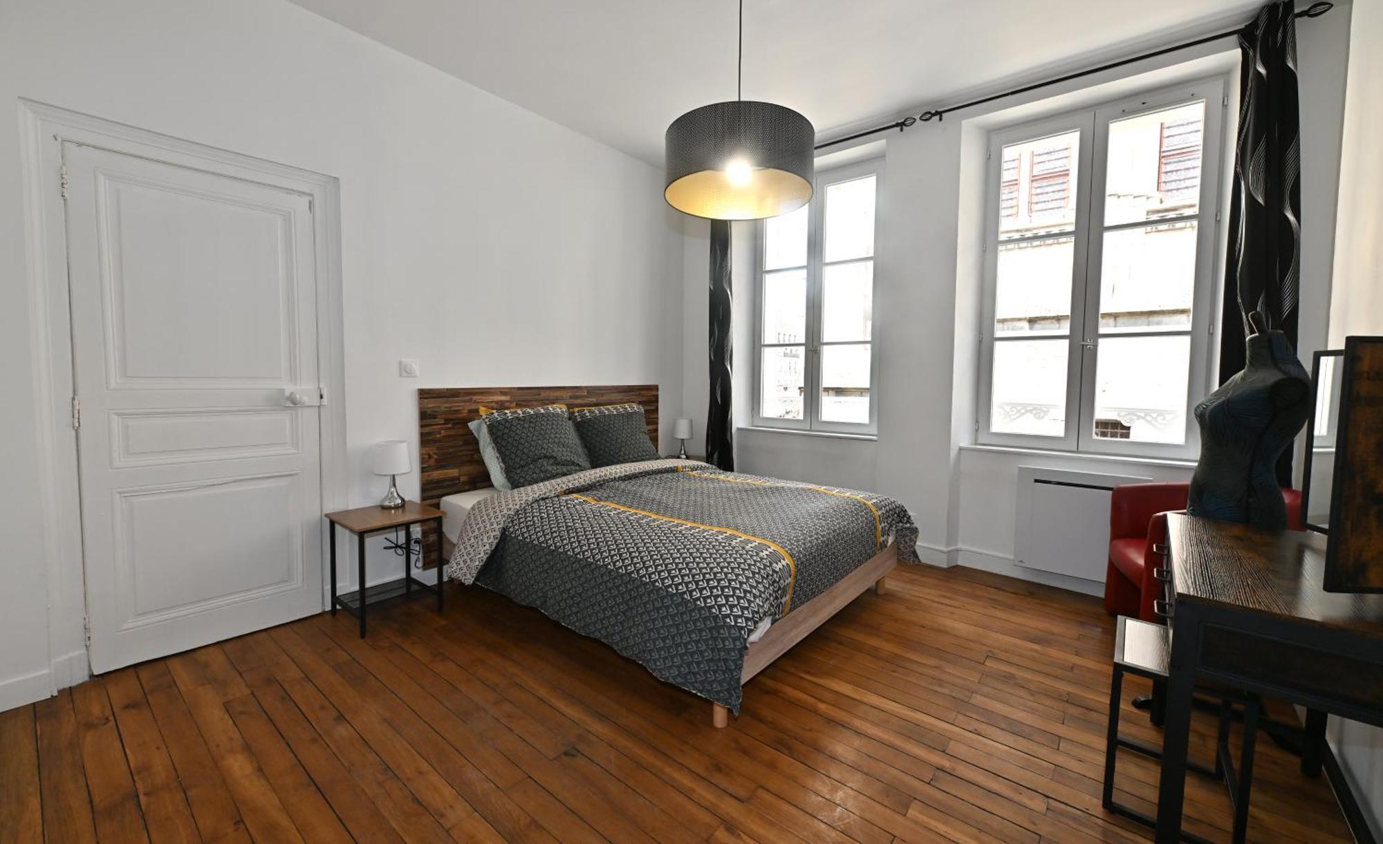 3 Appartements Premium Au Pied De La Cathedrale - Hypercentre سين المظهر الخارجي الصورة